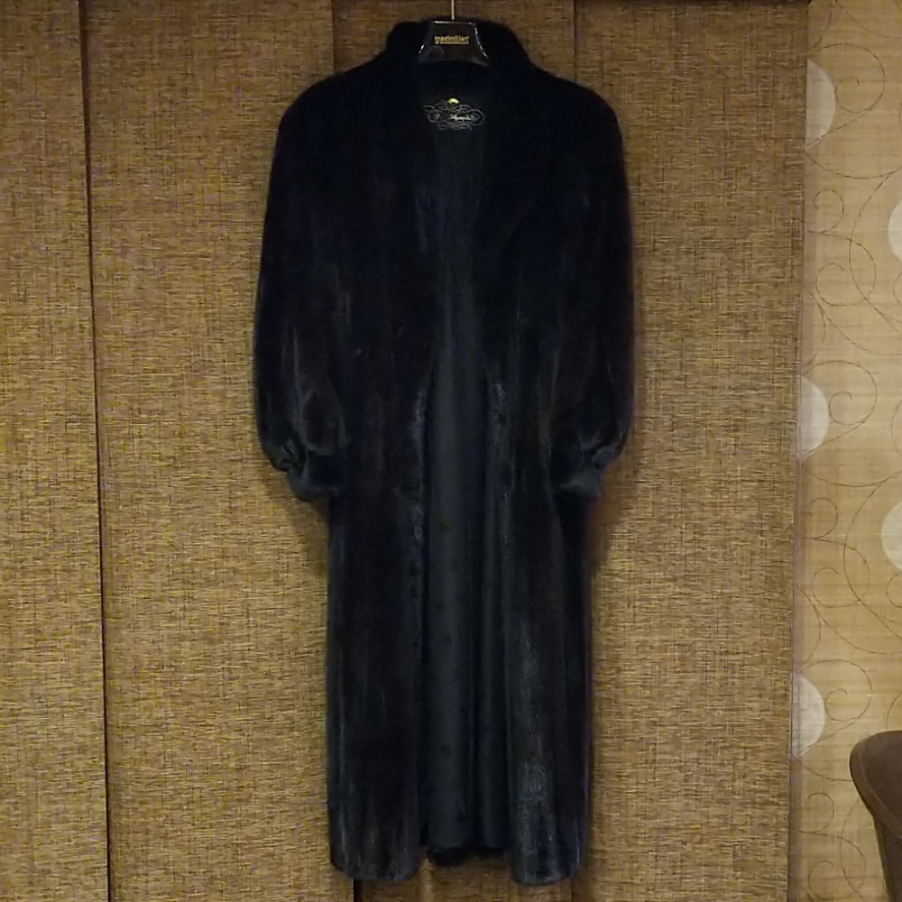 Mink coat 3/4 length